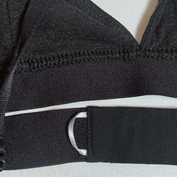 NWOT Kit and Ace Triangle Bralette in Charcoal Grey- Size S - Picture 4 of 9